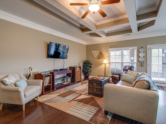 4th image of 2169 Kirkwall Dr
