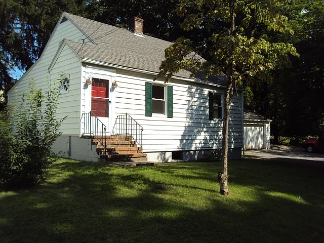 Exterior, Front of House