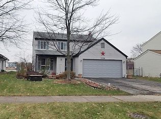 1350 Big Horn Trl, Carol Stream, IL 60188