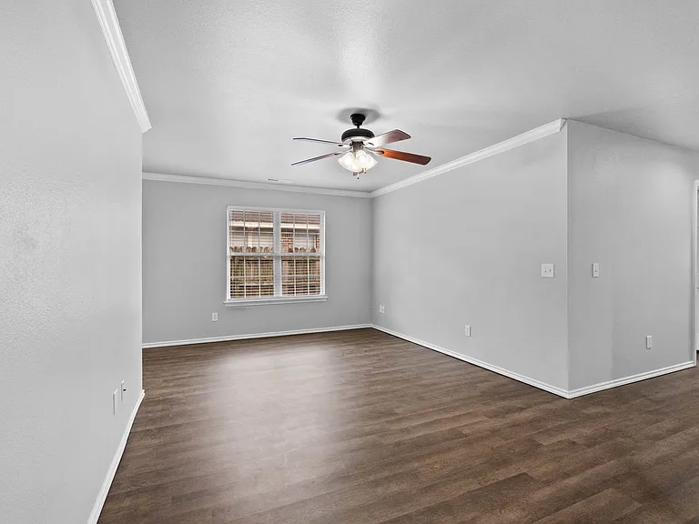 1669 N Evening Shade Dr — Photo 6