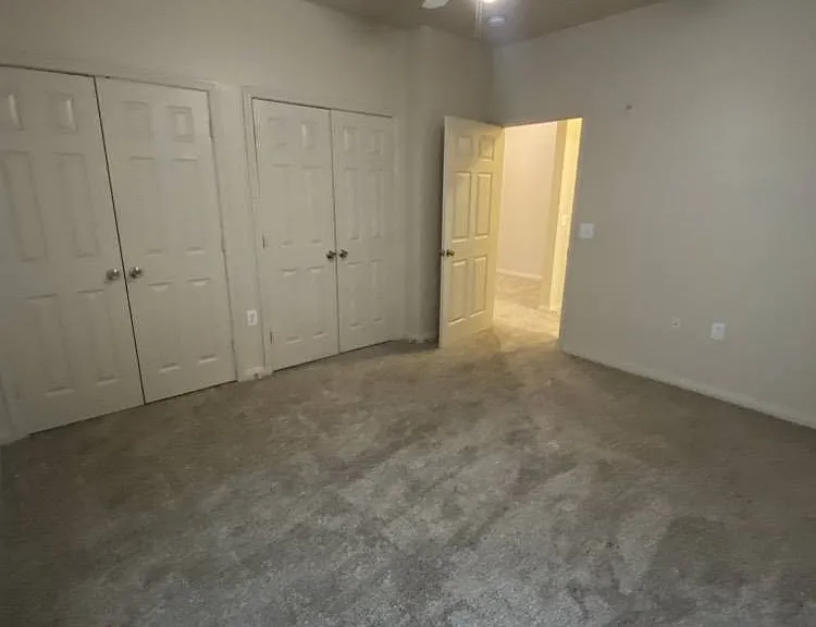 Westchester Woods Apartments — Photo 20