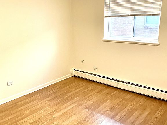 4th image of 1415 N Pearl St #10979975