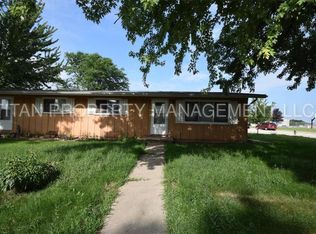 1303 Taylor St, Little Chute, WI 54140