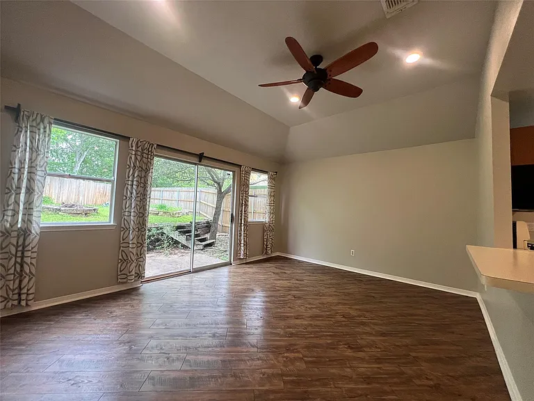2908 Wadsworth Way — Photo 10