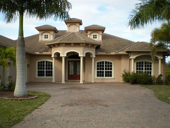 2nd image of 2722 SE Eagle Dr