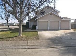 1444 Prospect Ln, Modesto, CA 95355