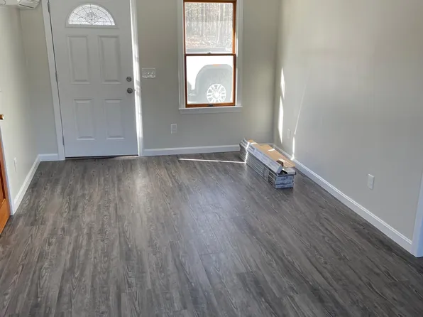 20 W Boylston St #3, West Boylston, MA 01583