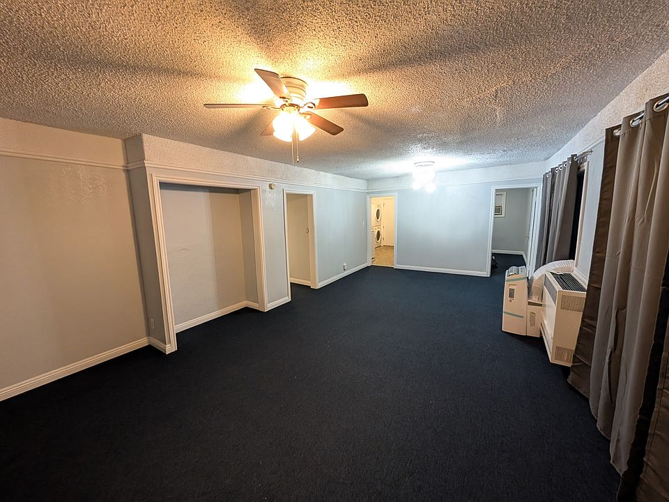 1st image of 428 Cerritos Ave