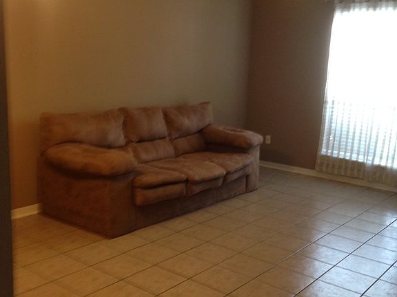 2nd image of 100 Winchester Dr APT 806