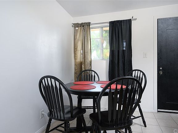 5th image of 121 E 126th St