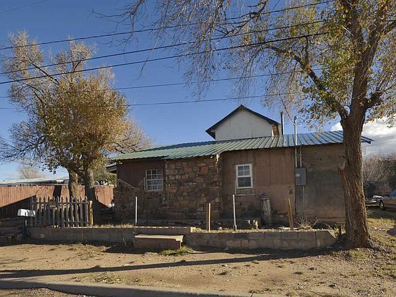 2nd image of 1001 Tecolote St