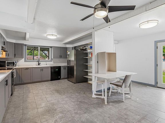2nd image of 717 W 3rd STREET