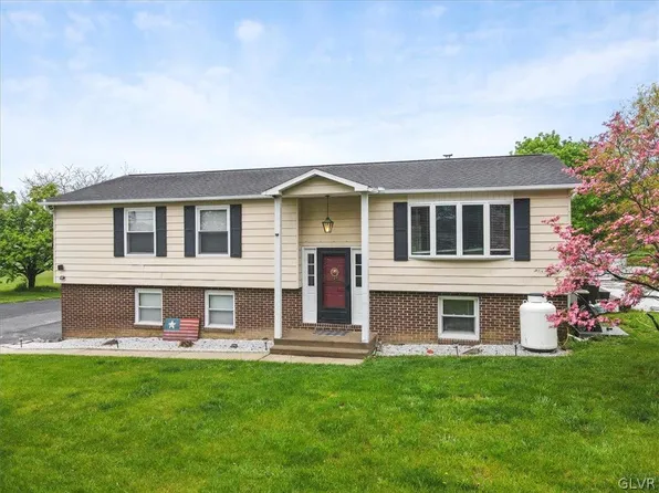 1255 Trachsville Hill Rd, Kunkletown, PA 18058