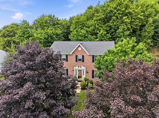 405 Auburn Dr, Cranberry Township, PA 16066