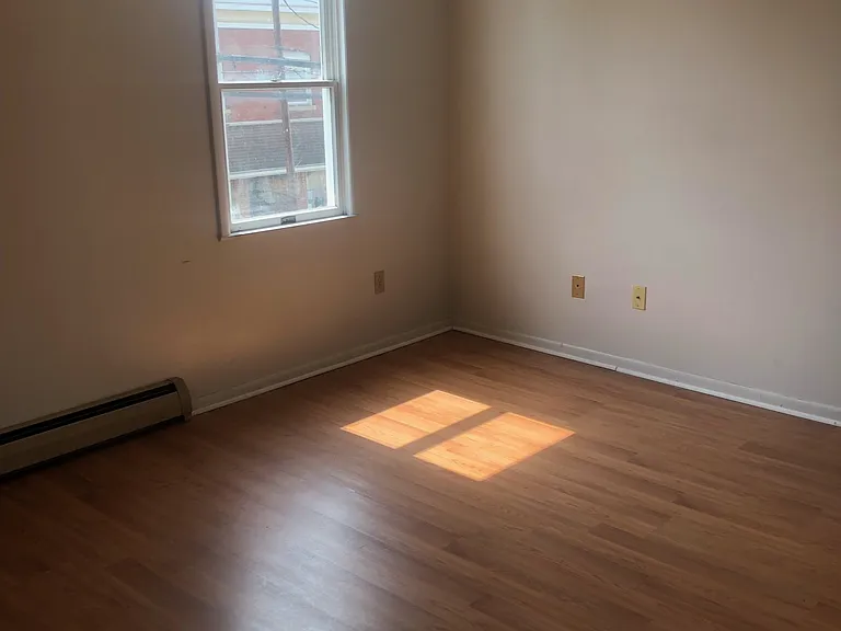4 N Main St #2 — Photo 7