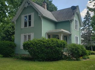 325 W Stoddard St, Charlotte, MI 48813
