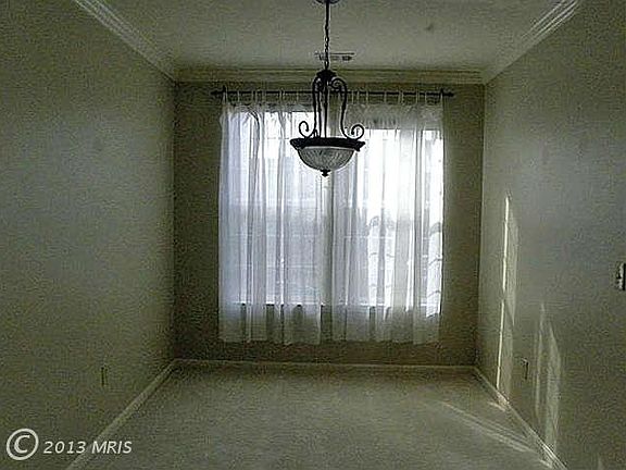 3rd image of 191 Somervelle St APT 211