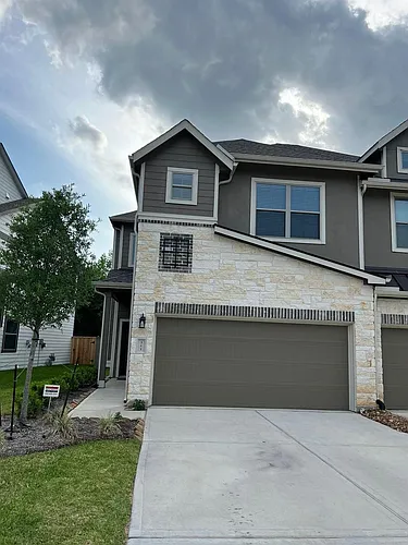 311 N Spotted Fern Dr Photo 1