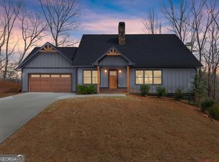 3218 Brier Ct, Gainesville, GA 30506