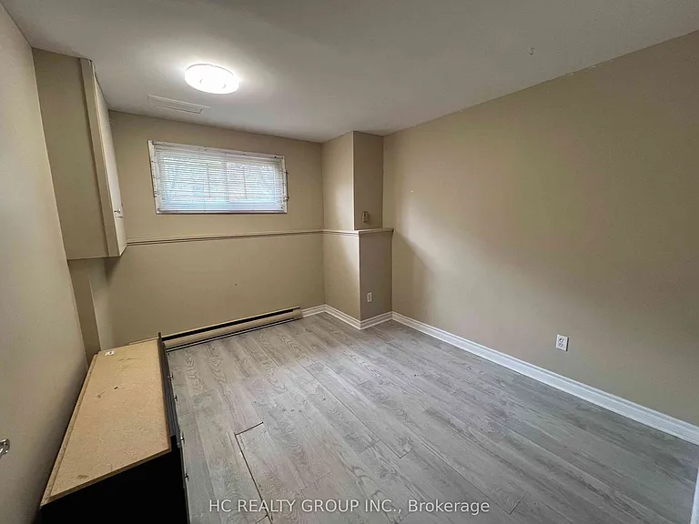 40 Summit Ave #26 — Photo 7
