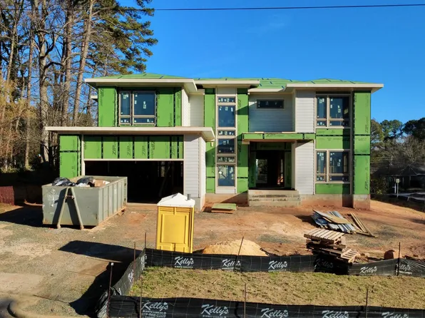 4700 Stonehill Dr, Raleigh, NC 27609