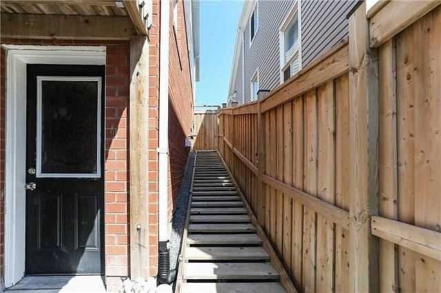 2nd image of 1355 Harlstone Cres