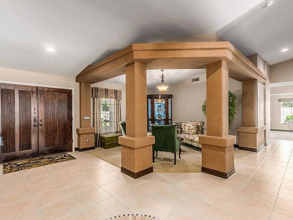 entry and formal dining area