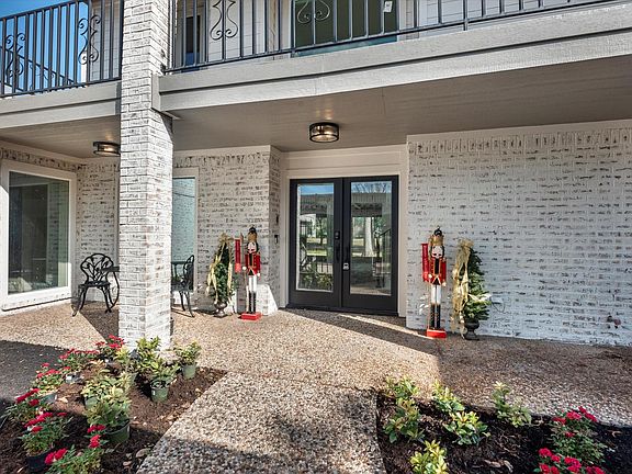 3rd image of 3514 La Costa Rd