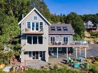 101 Elizabeth Ct, Mosier, OR 97040