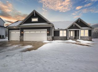 8132 Turning Stone Trl, Kalamazoo, MI 49009