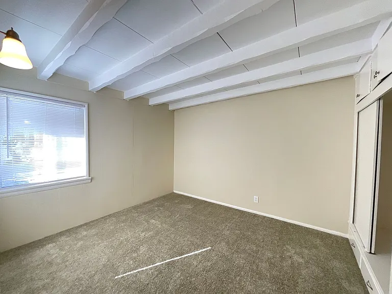 203-209 E Acacia Ave — Photo 19