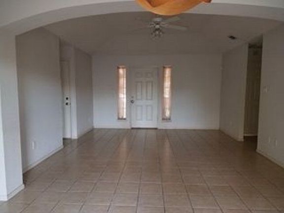 2nd image of 4128 W Galveston Ave