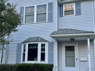 102 White Rock Rd #B, Westerly, RI 02891