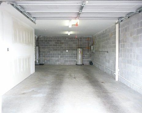 Extra deep garage