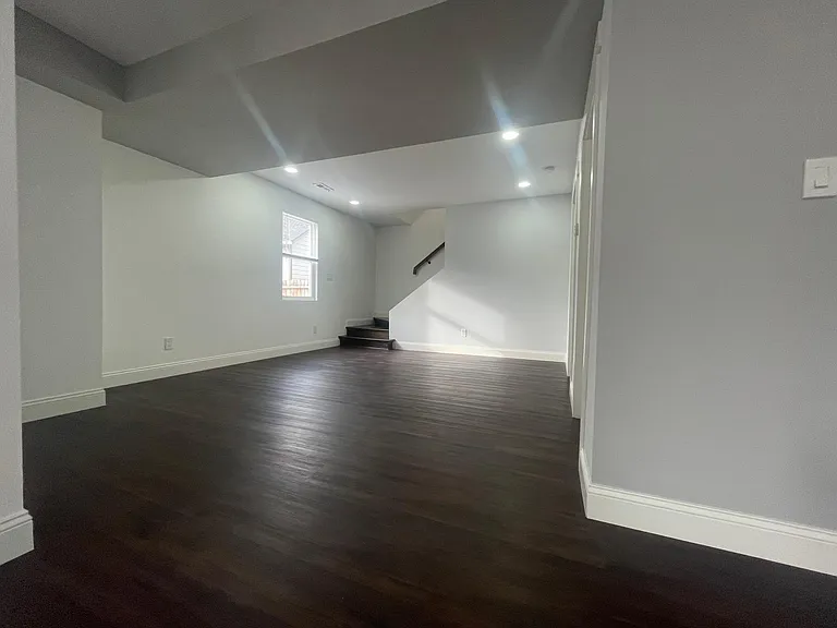 204 N Hamilton Ave — Photo 6