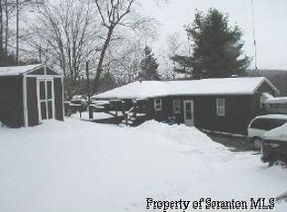 523 N Main St, Moscow, PA 18444