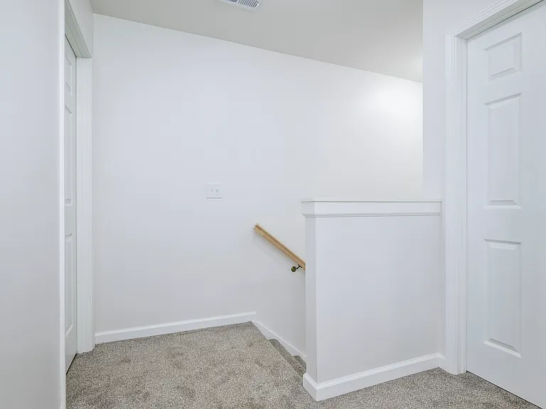 211 Level St — Photo 12