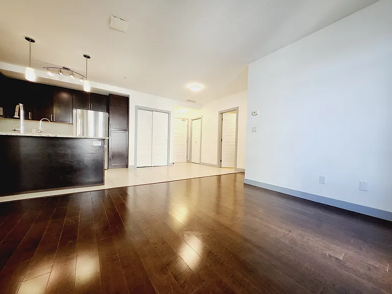 710-5151 Windermere Blvd SW #710 — Photo 8