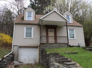 16 Rockland Rd, Roscoe, NY 12776