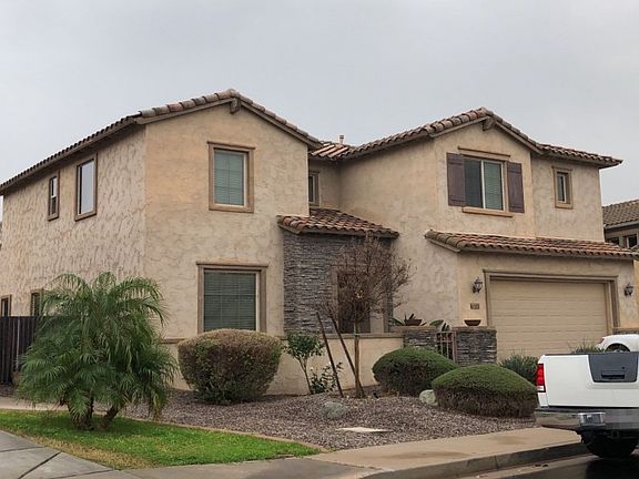 3rd image of 6903 S Black Hills Way