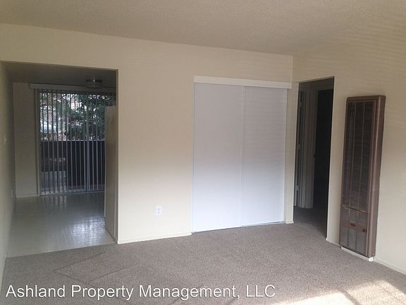 3rd image of 1565 Oregon St APT 109
