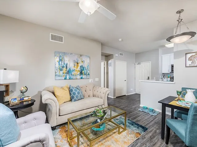 Overture Riverwalk 55+ Apartment Homes — Photo 19