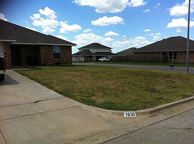 2nd image of 1630 Turtledove Dr