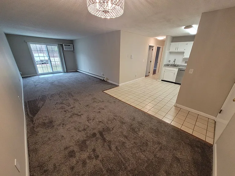 377 Huse Rd #3 — Photo 1