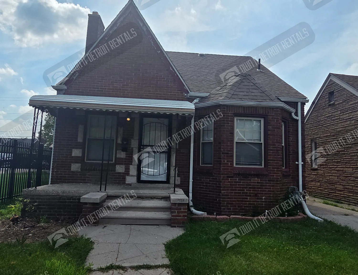 Bungalow 3B — Photo 1
