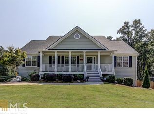 201 Highland View Pass, White, GA 30184