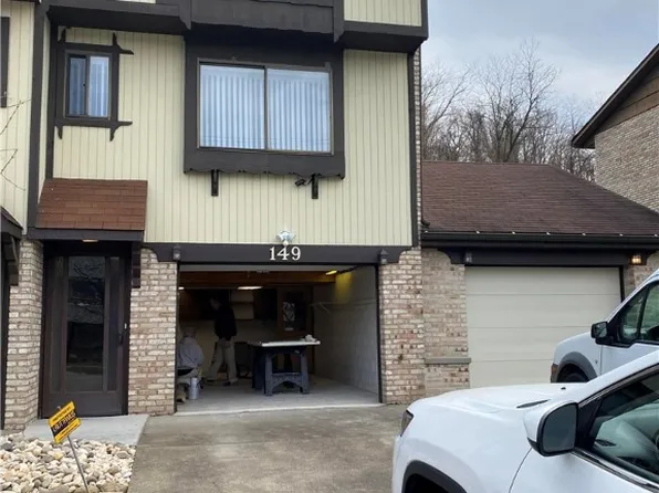 149 Palomino Dr, Weirton, WV 26062