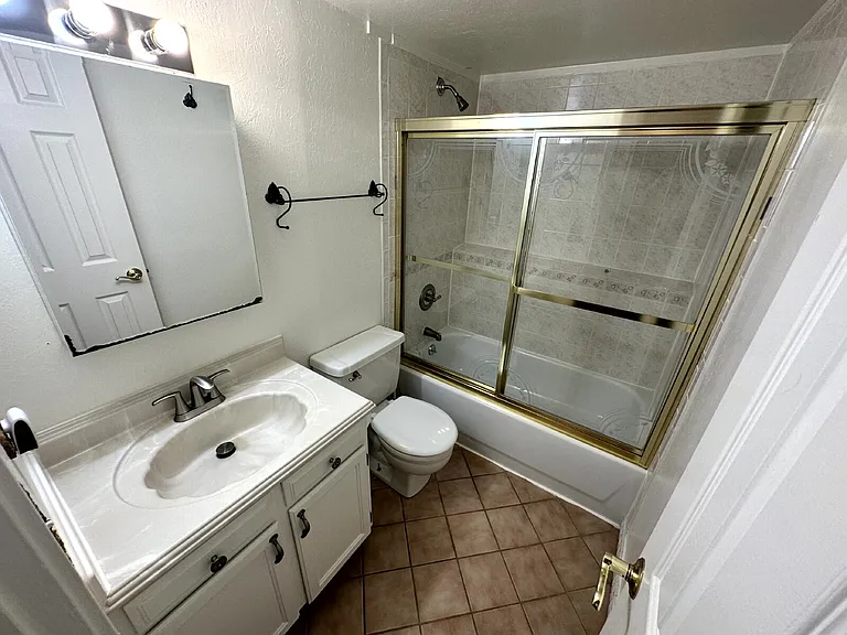 4825 S Pitkin Way — Photo 16
