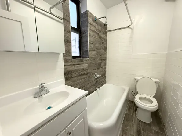 2075 East 16th Street image 5 of 7