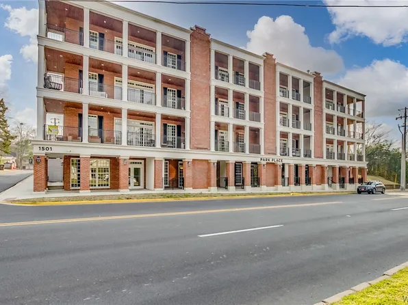 1501 University Blvd #102, Tuscaloosa, AL 35401